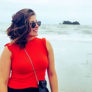 Meet your Posher, Nina